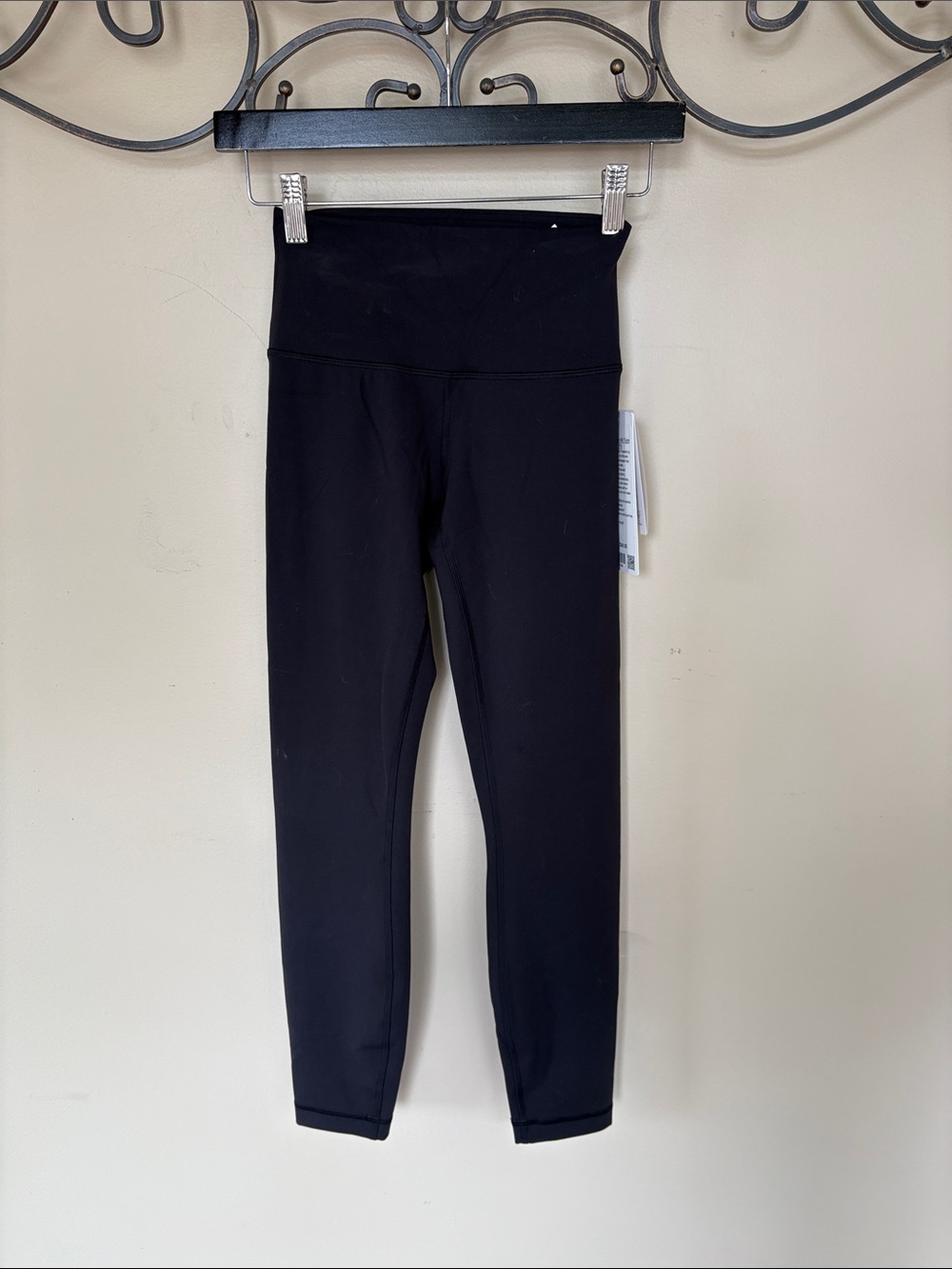 ' High-Waist Black Performance Leggings